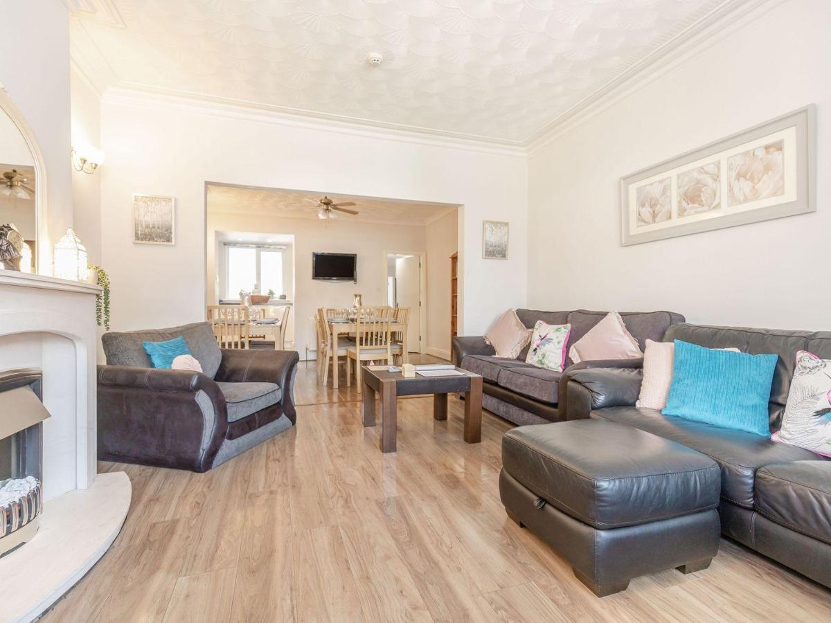 Sail Lodge Скарборо Екстер'єр фото