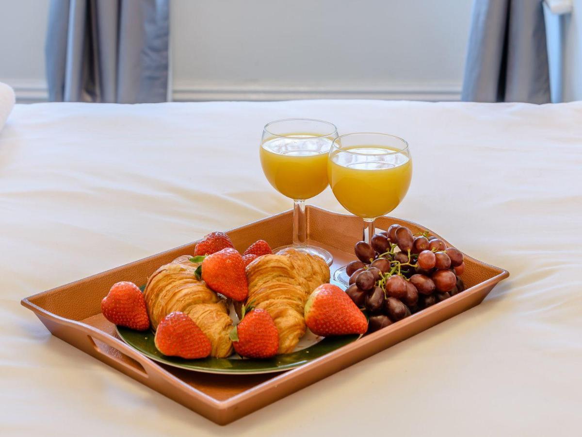 Sail Lodge Скарборо Екстер'єр фото